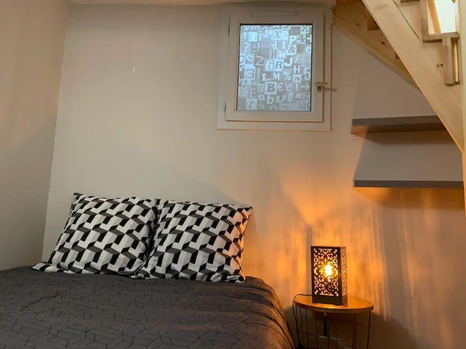 Ferienwohnung Le Cocon T2 Duplex 24 M2 Niort Exterior foto