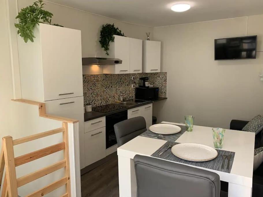 Ferienwohnung Le Cocon T2 Duplex 24 M2 Niort Exterior foto